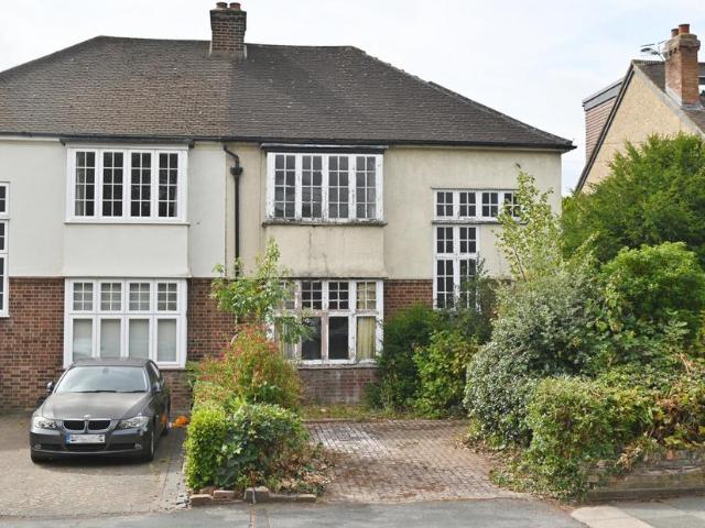 House for sale in Hampton, Greater London