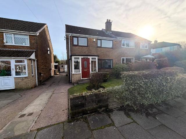House for sale in Ladybridge, Westhoughton
