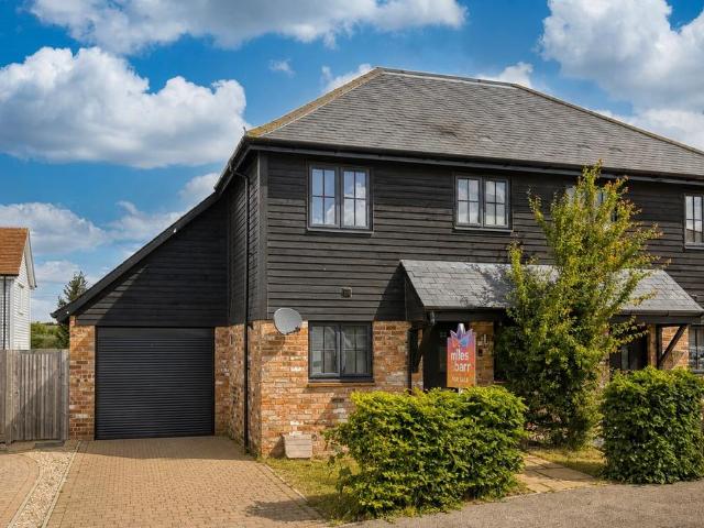 House for sale in Cliffsend, Acol