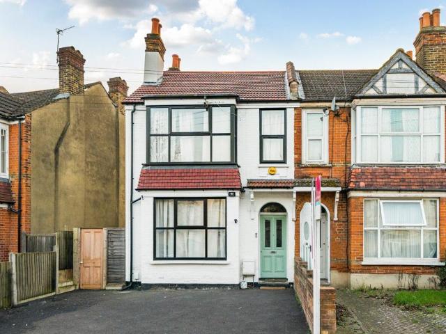 House for sale in London Borough of Croydon, South Norwood