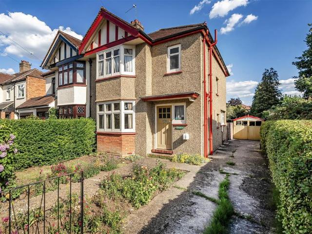 House for sale in Berrylands, Greater London