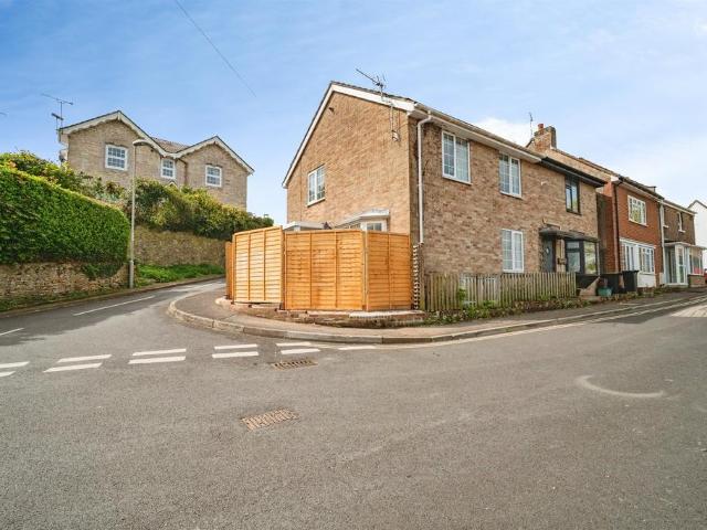 House for sale in Fordington
