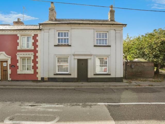 House for sale in Bedingfield, Suffolk