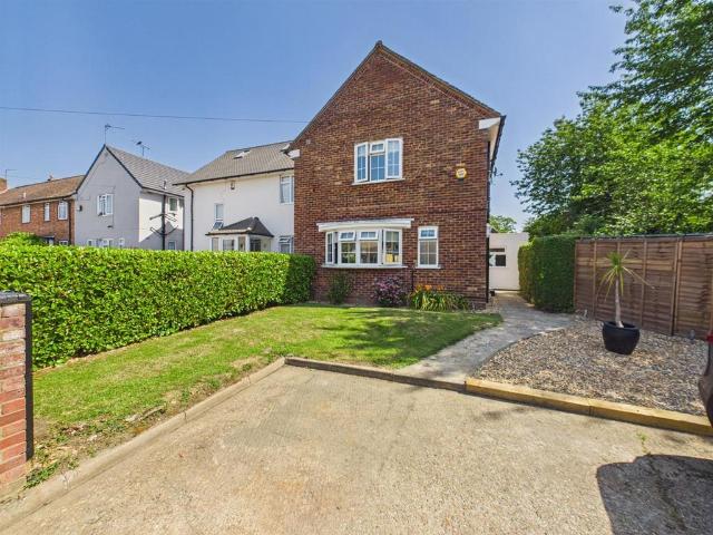 House for sale in Greater London
