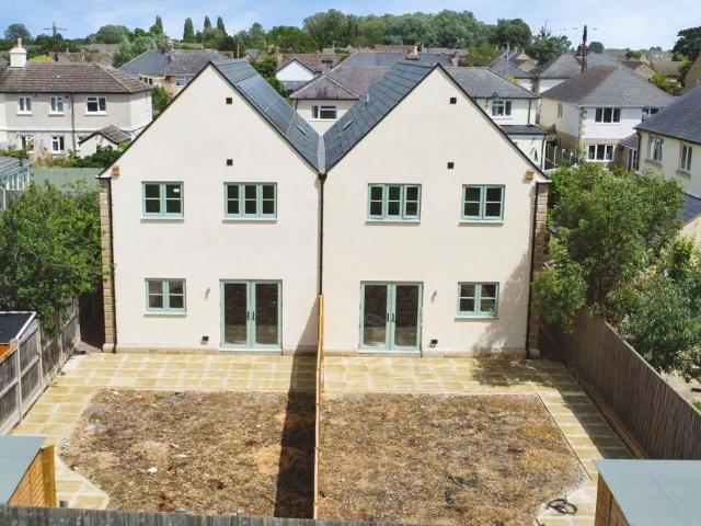House for sale in Fossebridge, Gloucestershire