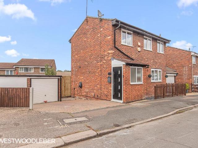 House for sale in Lower Nazeing, Epping Forest