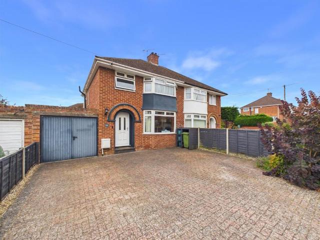 House for sale in Golden Valley, Gloucestershire