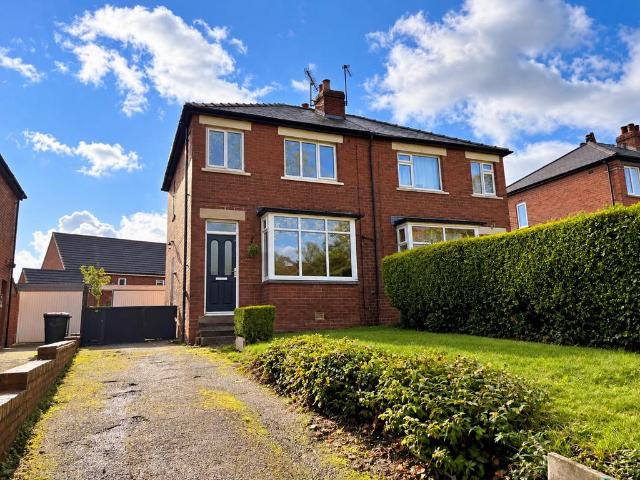 House for sale in Nethertown, Leeds