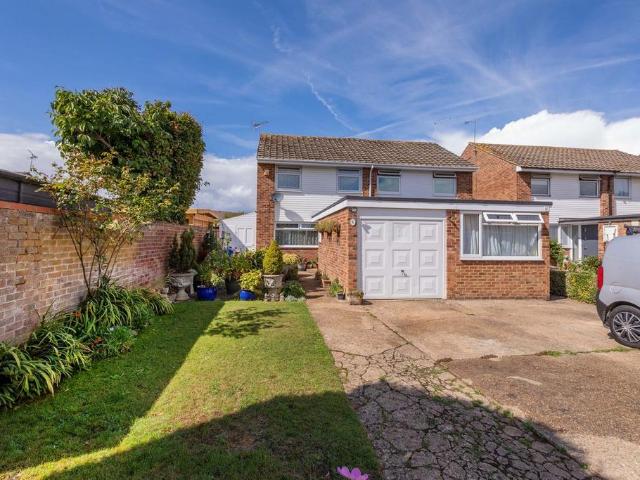 House for sale in Cox Green, Maidenhead