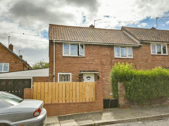 House for sale in Kenton, Tyne And Wear