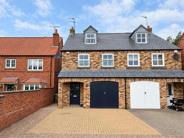 House for sale in Stamford Bridge, East Riding Of Yorkshire