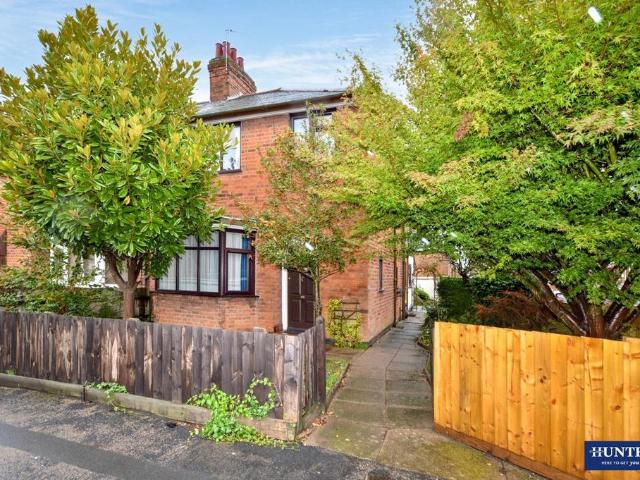 House for sale in Wigston Magna, Leicestershire