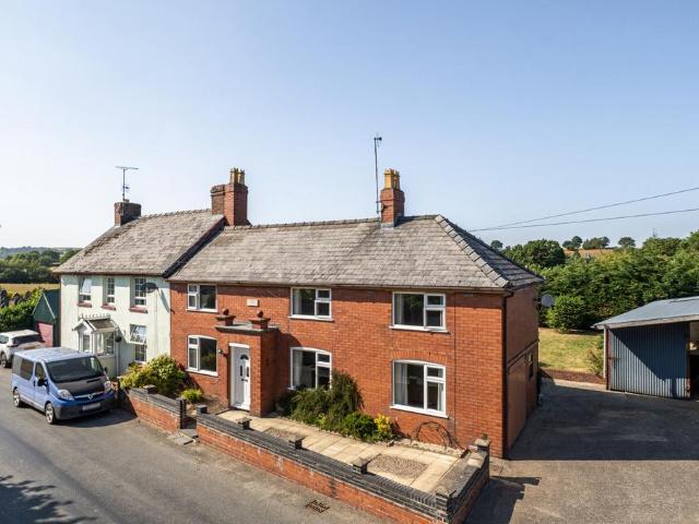 House for sale in Adfa, Wales