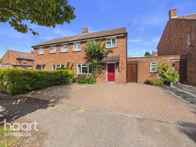 House for sale in Barnwell, Arbury