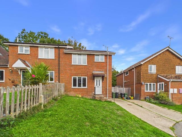 House for sale in Blackfriars, Rother