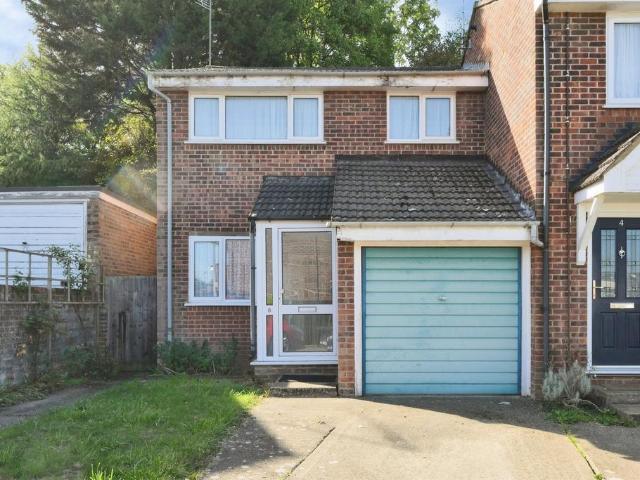 House for sale in Lower Nazeing, Epping Forest