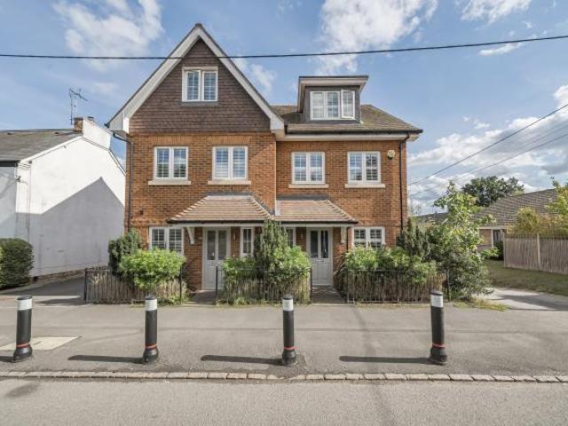 House for sale in Winkfield
