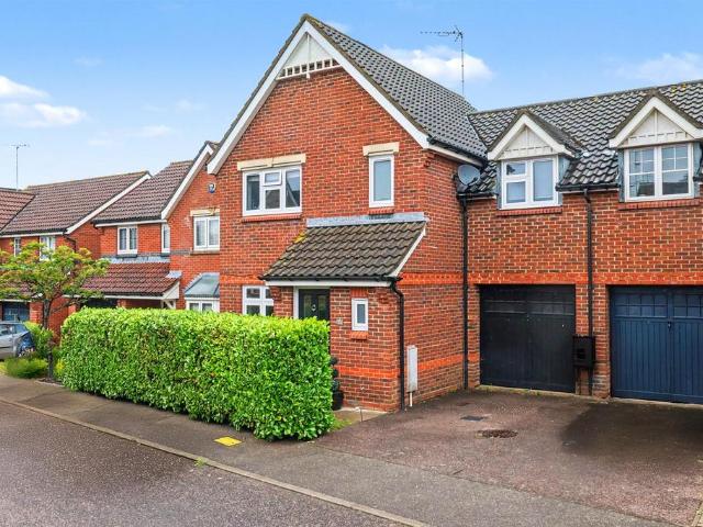 House for sale in Bird Estate, Barling
