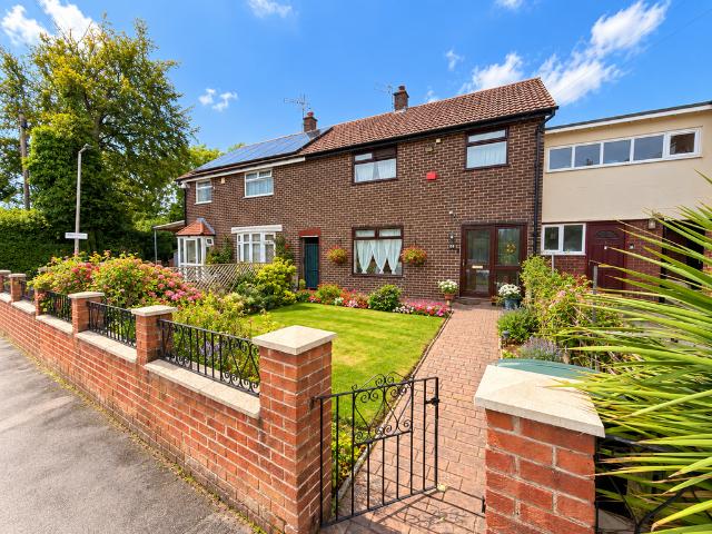 House for sale in Hazel Grove, Greater Manchester