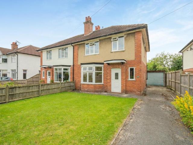 House for sale in Hookstone, Harrogate