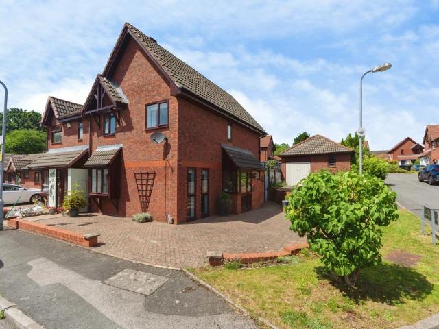 House for sale in West Midlands