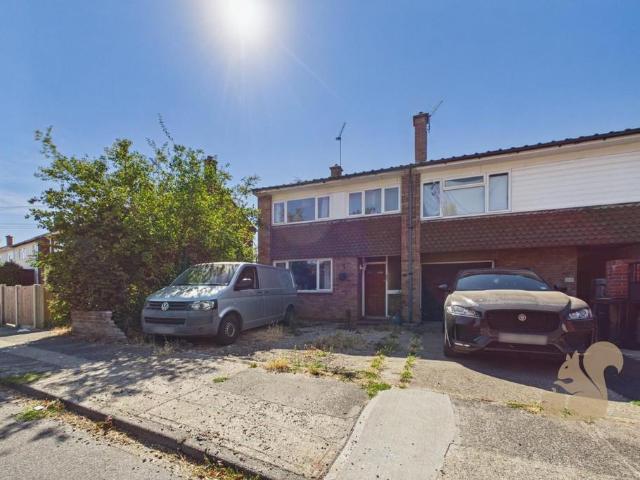 House for sale in Fordham Heath, Essex