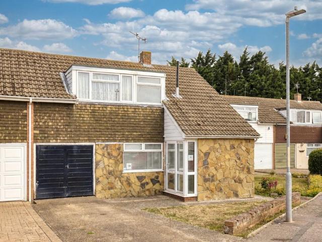 House for sale in Westwood, Acol
