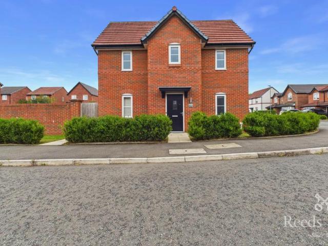 House for sale in Whiston Cross, Whiston