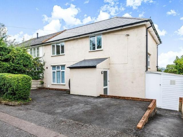 House for sale in Guildford Park, Guildford