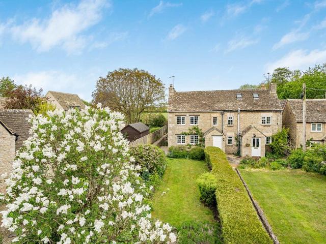 House for sale in Fossebridge, Gloucestershire