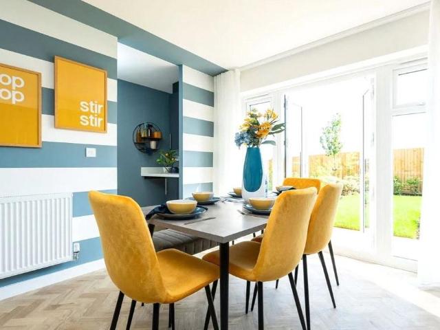 House for sale in Hounsome Fields, Priest Down