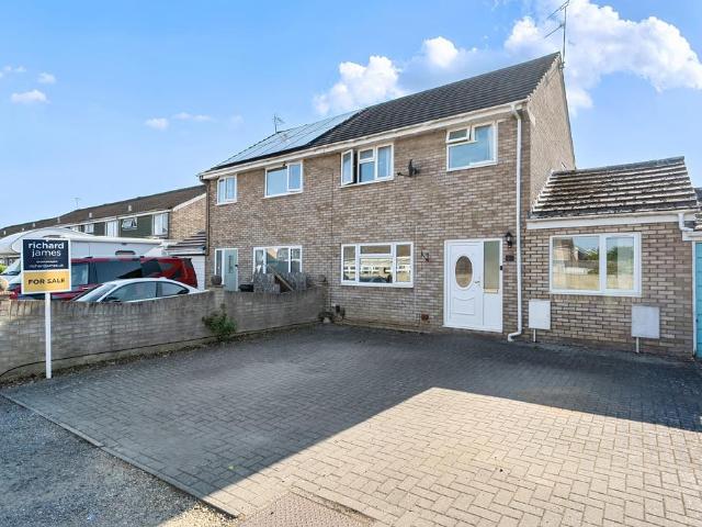 House for sale in Rodbourne, Swindon