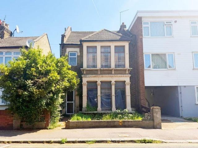 House for sale in Leyton, Greater London