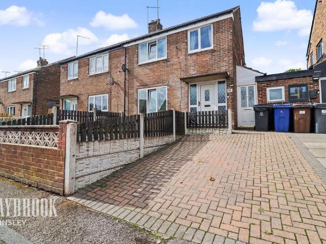 House for sale in Darfield, South Yorkshire