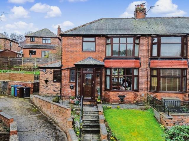 House for sale in Heaton Park, Bury