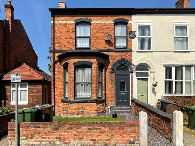 House for sale in Meols Cop, Southport