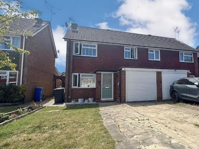 House for sale in Hart, Hampshire
