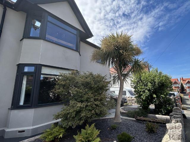 House for sale in Old Colwyn, Wales