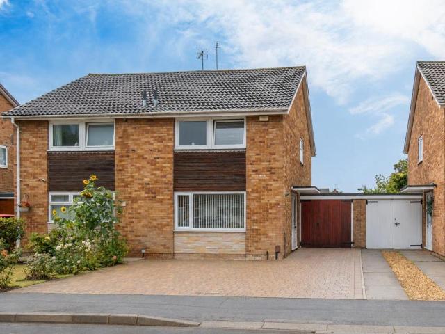 House for sale in Woodthorpe, High Field