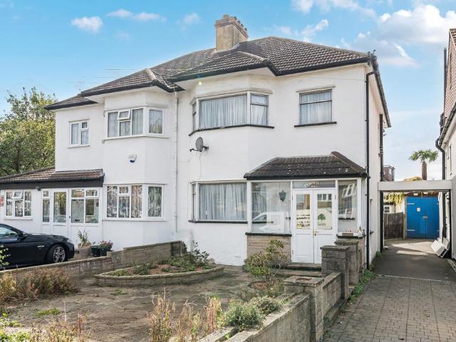 House for sale in Greater London