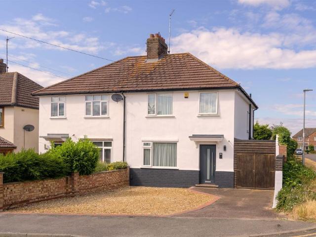 House for sale in Ise Lodge, Kettering