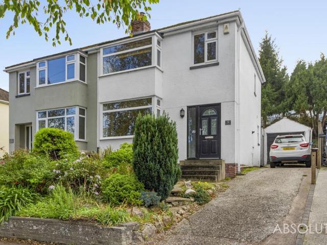 House for sale in Shiphay, Torquay