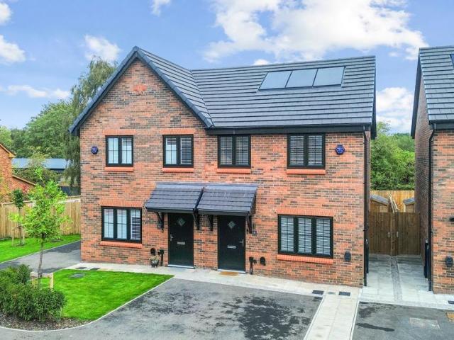 House for sale in Little Town, Croft