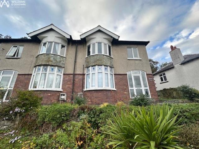 House for sale in Bangor, Wales