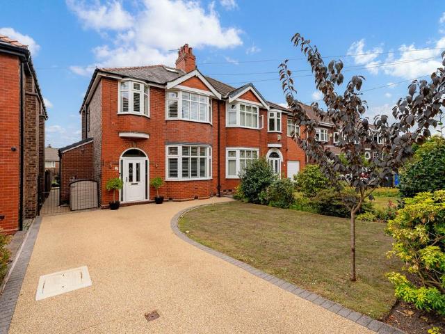House for sale in Runcorn Heath, Halton