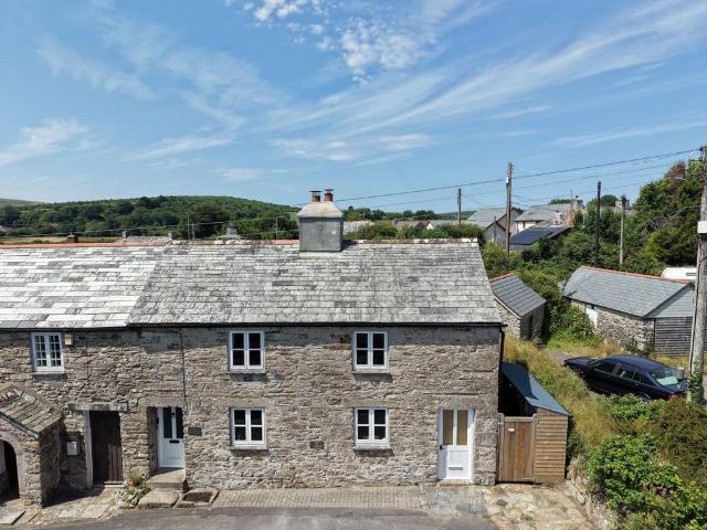 House for sale in Altarnun, Cornwall