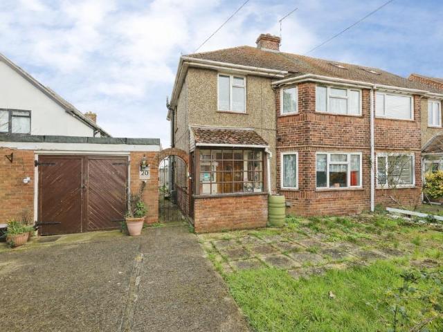 House for sale in Tylman Place, Oad Street