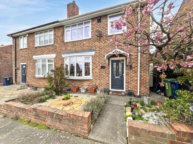 House for sale in Horsley Hill, South Shields