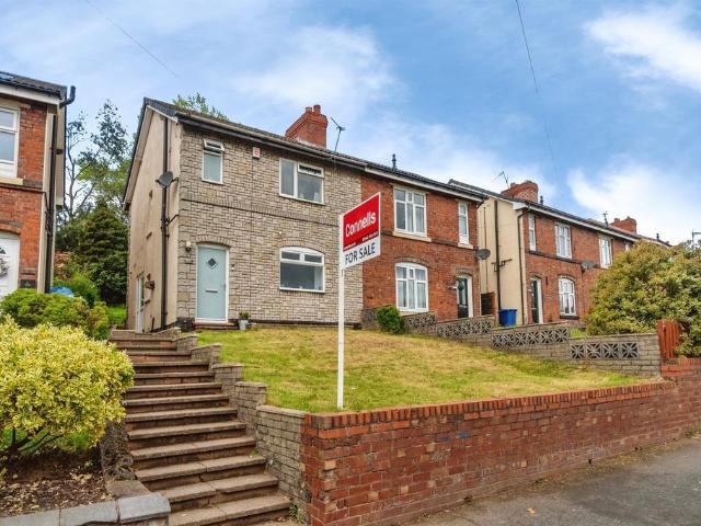 House for sale in Broomhill, Chadsmoor