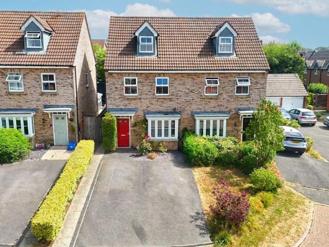 House for sale in Stanford On Avon, Leicestershire